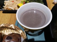 -八月美食小馆(银泰城总店)
