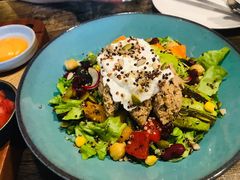 金枪鱼藜麦沙拉-HIGH FIVE哈福手工汉堡(桂林路店)