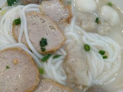 -正宗潮州鱼蛋粉(长寿西路店)