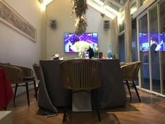 -春树下·树屋花房西餐厅(罍街AS1980店)