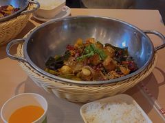 -拿渡麻辣香锅(世茂广场·工三店)