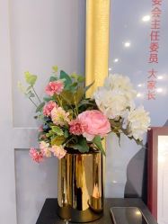 -爱空间美睫健康美甲