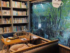 -谷咖啡·鲜花绿植花园餐厅
