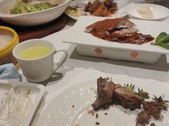 -贝勒爷·酥不腻烤鸭