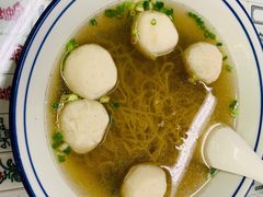 鱼蛋清汤面-七爺清汤腩(南开大悦城店)