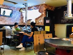 大堂-杀猪天·韩国烤肉(总店)