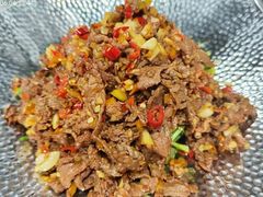 -俭寨大盘鸡·手抓肉·烧烤新疆菜(乌苏路店)