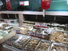零售区-万龙洲海鲜(大兴绿地缤纷城店)