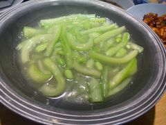 -蜜桃餐厅·伴山(绿宝广场店)