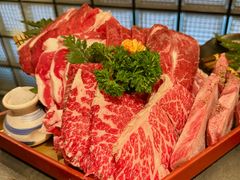 -铭牛烧肉·和牛海鲜自助(高新月牙湖店)
