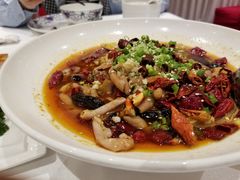 -景月阁空中食府(希尔顿酒店)