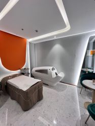 -Lily纤美·科技减脂中心