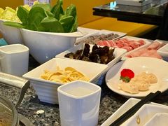 -一席地·本地鸡窝·杭帮鸡火锅(萧山银隆百货店)