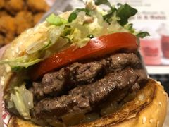 -The Habit Burger Grill 哈比特汉堡(复兴soho店)