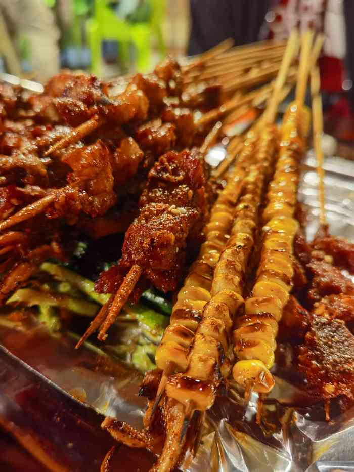 峨眉山原汁双双烧烤(净居寺店)