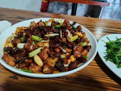 黄焖鸡-阿葉农家饭店