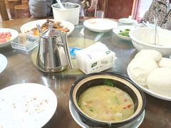 -芦茨金富饭庄·25年老字号·专做稻草鸡