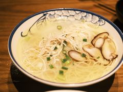 鸡汤银丝面-二孃鸡爪爪(东郊记忆店)