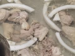 -喃喃椰·糟粕醋·椰子鸡火锅(七堡花园店)