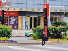 -万达广场(南昌红谷滩店)