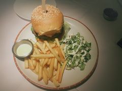 -阿妮叶李(光谷世界城店)