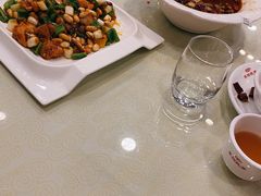 宫保鸡丁-东四民芳餐厅(世茂工三店)
