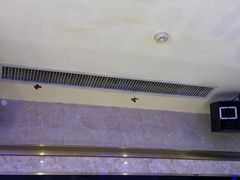 -Huange欢歌KTV(欣都龙城vcpark购物中心店)