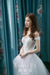 点击看大图 -予白婚纱礼服馆
