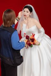 点击看大图 -挪娅婚纱摄影皇家会所