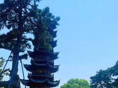 -龙华寺