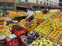 -三亚新鸿港水果一级批发市场