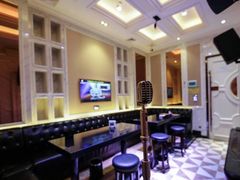 -皇马纯KTV·量贩·聚会(民治店)