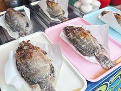 -滨海尚泰美食广场