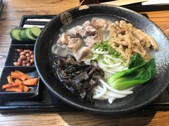 -俏湘私房菜(国贸店)