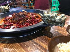 -黄潇洒老火锅(九眼桥宏济巷店)