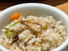 -一坐一忘云南菜(嘉里中心店)