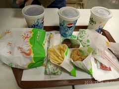 -华莱士·全鸡汉堡(湛江新华店)