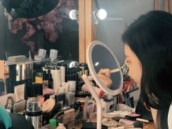 -晓V彩妆造型(大学路店)