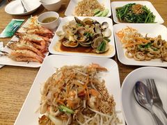 -两兄弟Song Pee Nong(2号店)