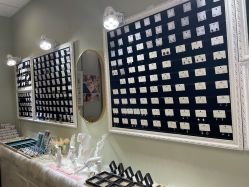 -AI艾耳·专业手工耳洞·穿孔美学馆