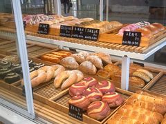 -焙丽拾光(麦凯乐直营店)