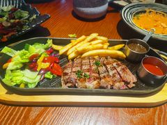 澳洲谷饲黑安格斯西冷牛排-澳骄 Aussie Kitchen·手工披萨·西餐(国大店)