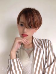 点击看大图 -YESIDO椰岛造型烫发染发