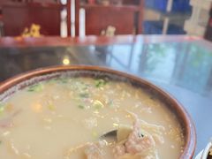 -老来福·非遗酸汤兔(凯旋路店)