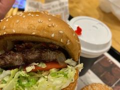 -The Habit Burger Grill 哈比特汉堡(爱琴海店)