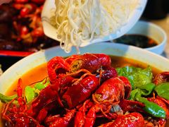 -沪小胖小龙虾(淮海中路旗舰店)