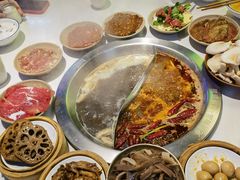 -卤校长重庆火锅(国兴店)