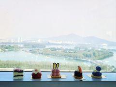 -湖景知味西餐厅•自助餐• 轻食(南京金茂威斯汀大酒店)