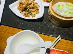 -小城粥道·海胆鲜虾粥(解放广场店)