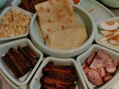 -静之湖湖畔餐厅